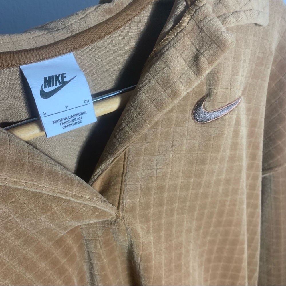Retro Nike | Women’s Cropped Longsleeve | Size s - Picture 7 of 12
